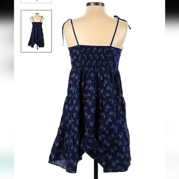 Vinyard Vines sun dress summer dress with sail boats on it size small - Picture 2 of 13